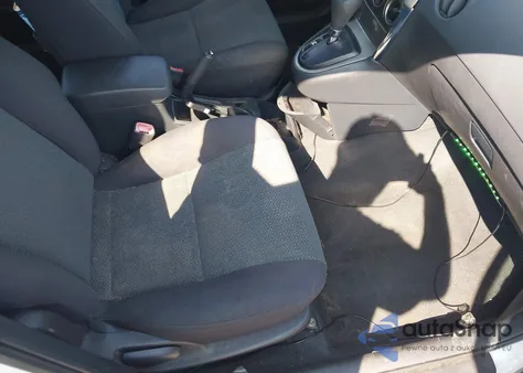 2004 Toyota Matrix Standard from USA, damaged, VIN 2T1KR32E44C179258